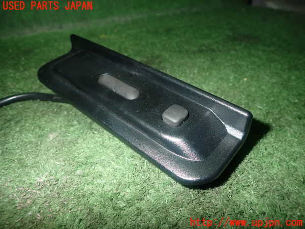 5UPJ-22181590]スイフトスポーツ(ZC33S)バックドアハンドル(アウターハンドル) 中古_m0001.jpg