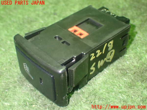 5UPJ-22186309]スイフトスポーツ(ZC33S)スイッチ4（シートヒーター） 中古_m0002.jpg