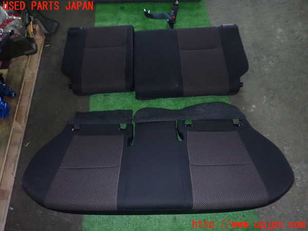 5UPJ-22187385]スイフトスポーツ(ZC33S)リアシート 中古_m0001.jpg