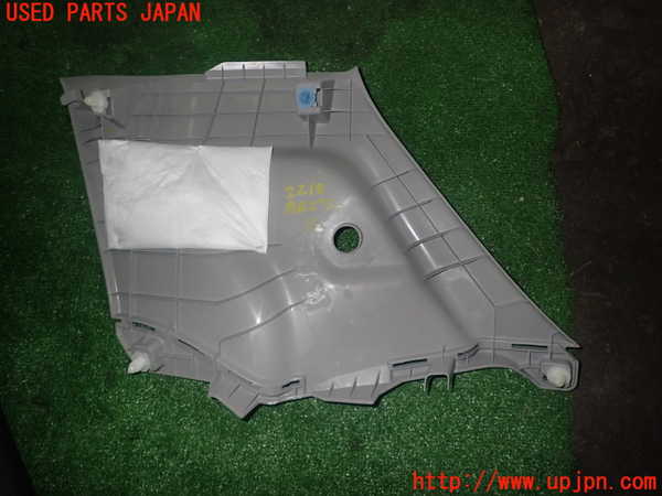 5UPJ-22187680]スイフトスポーツ(ZC33S)左リアピラートリム 中古_m0003.jpg