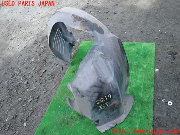 1UPJ-22191090]ベントレー・コンチネンタル・GT(BCBEB)右前フェンダーライナー 中古_m0001.jpg