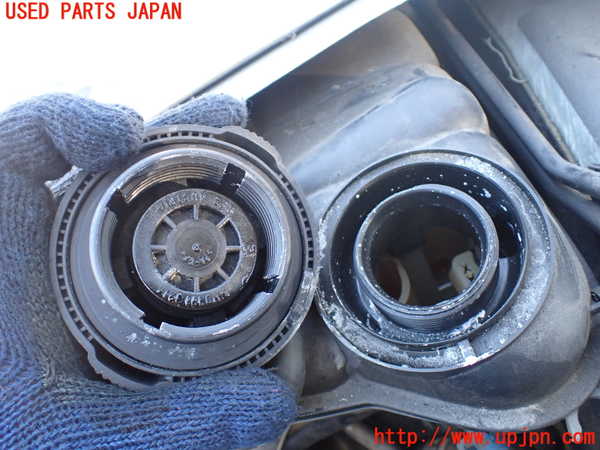 1UPJ-22192410]ベントレー・コンチネンタル・GT(BCBEB)ラジエータータンク 中古_m0002.jpg