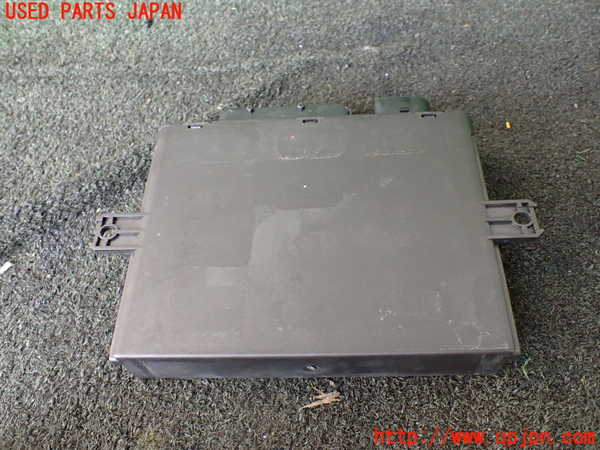 1UPJ-22196148]ベントレー・コンチネンタル・GT(BCBEB)コンピューター3 (3D0 909 135 R) 中古_m0003.jpg