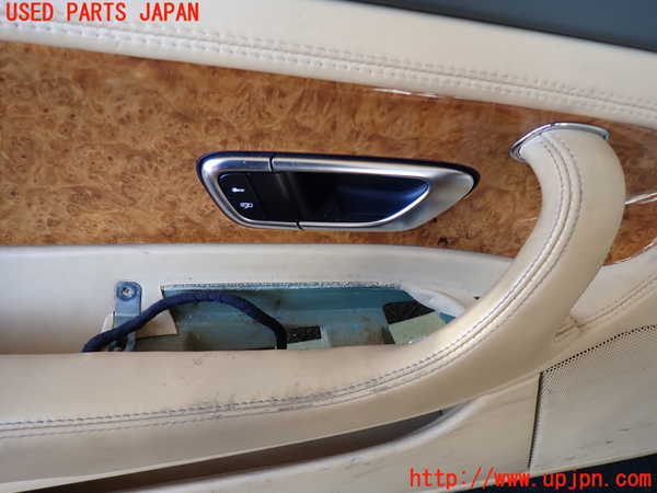 1UPJ-22191264]ベントレー・コンチネンタル・GT(BCBEB)左ドア内張り 中古_m0002.jpg