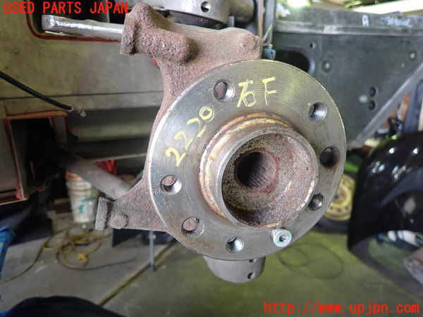 5UPJ-22204290]ロータス・ヨーロッパ S(1117-)右フロントナックルハブ 中古 参考情報（適合保証なし）：121_m0001.jpg