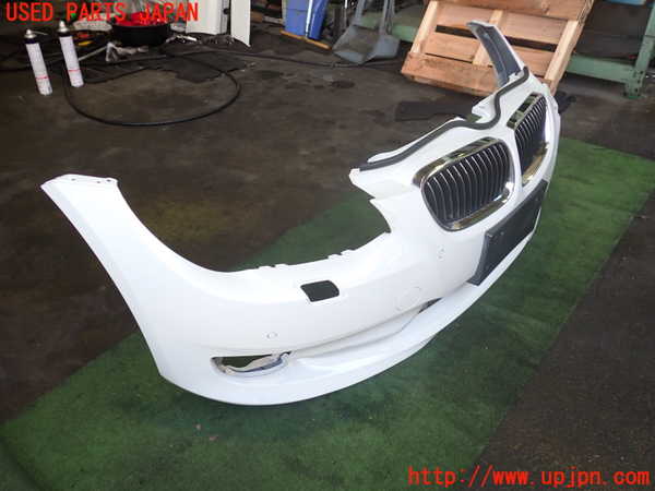 2UPJ-22211010]BMW 335i カブリオレ(DX35)フロントバンパー 中古【E93】_m0002.jpg