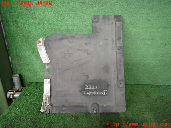 2UPJ-22211721]BMW 335i カブリオレ(DX35)アンダーカバー1 中古【E93】_m0001.jpg
