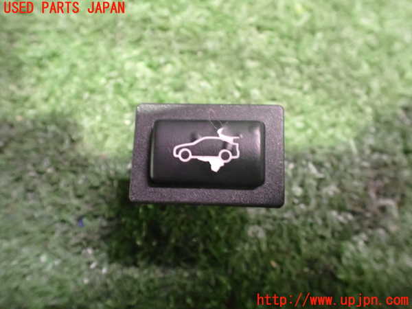 5UPJ-22216310]BMW 335i カブリオレ(DX35)スイッチ5 (トランク) 中古【E93】_m0001.jpg