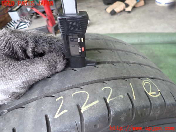2UPJ-22219037]BMW 335i カブリオレ(DX35)タイヤ　ホイール　1本② 255/40RF1 中古【E93】_m0004.jpg