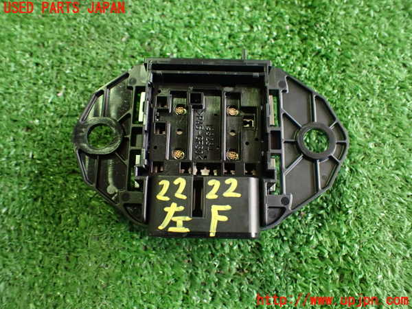 2UPJ-22226245]ジャパン タクシー(JPN TAXI)(NTP10)左前パワーウィンドウスイッチ 中古_m0002.jpg