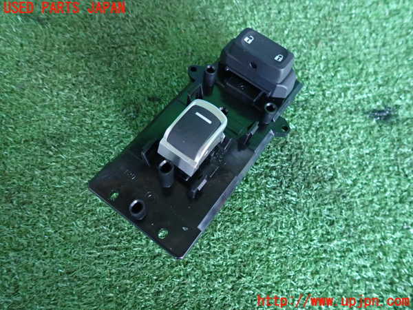 5UPJ-22236245]シビック(FL1)左前パワーウィンドウスイッチ 中古_m0001.jpg