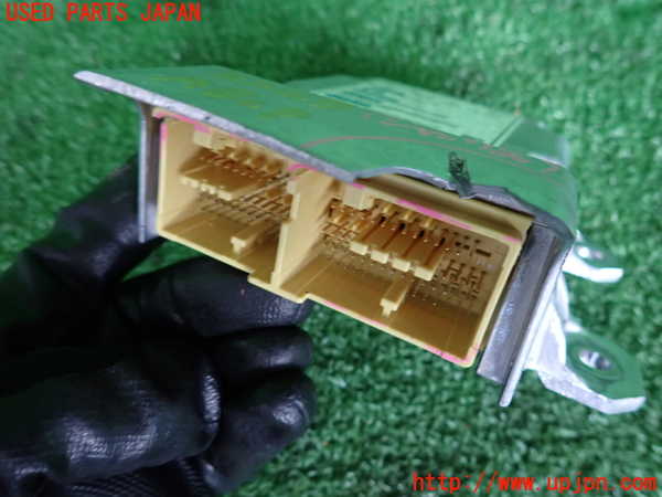 5UPJ-22236145]シビック(FL1)エアバッグコンピューター 【展開済】【ジャンク品】 中古_m0002.jpg