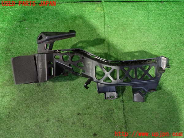 2UPJ-22241142]クロストレック(GUD)左ヘッドライトリム 中古_m0001.jpg