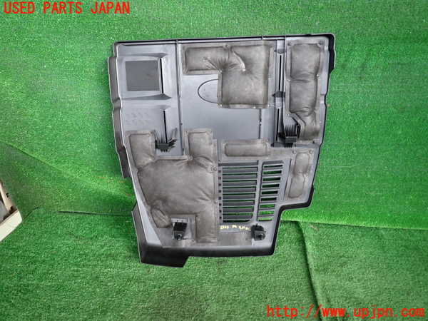 2UPJ-22242160]クロストレック(GUD)エンジンアッパーカバー 中古_m0002.jpg