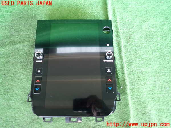 2UPJ-22246629]クロストレック(GUD)モニター 中古_m0001.jpg
