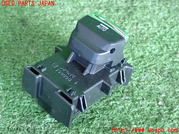 2UPJ-22246245]クロストレック(GUD)左前パワーウィンドウスイッチ 中古_m0001.jpg