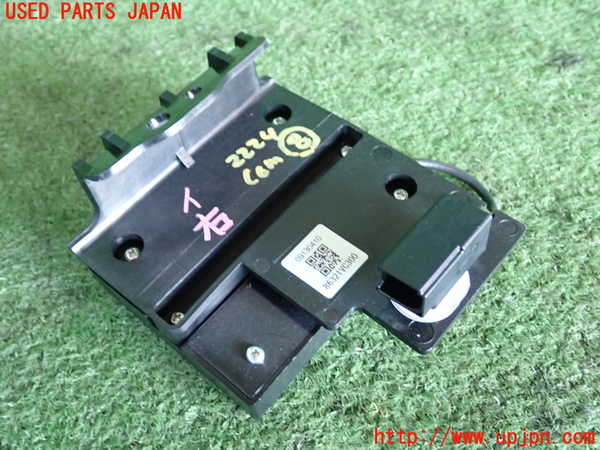 2UPJ-22246153]クロストレック(GUD)コンピューター8 (86321VC300) 中古_m0002.jpg