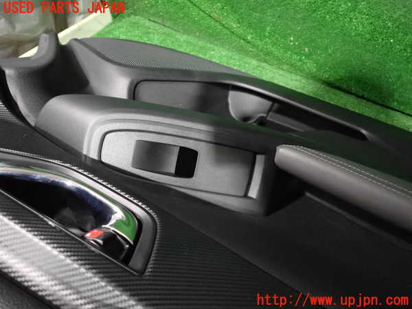 2UPJ-22241264]クロストレック(GUD)左前ドア内張り 中古_m0003.jpg