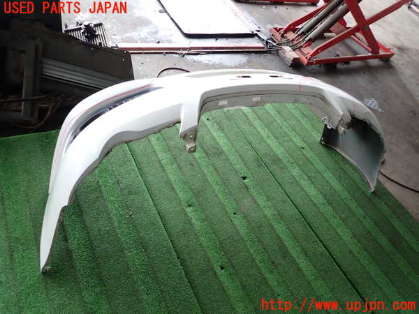 2UPJ-22261010]レガシィ B4(BL5)フロントバンパー 中古_m0004.jpg