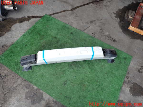 2UPJ-22261014]レガシィ B4(BL5)フロントバンパーホースメント 中古_m0001.jpg