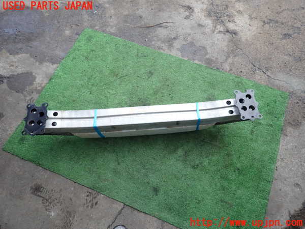 2UPJ-22261014]レガシィ B4(BL5)フロントバンパーホースメント 中古_m0002.jpg
