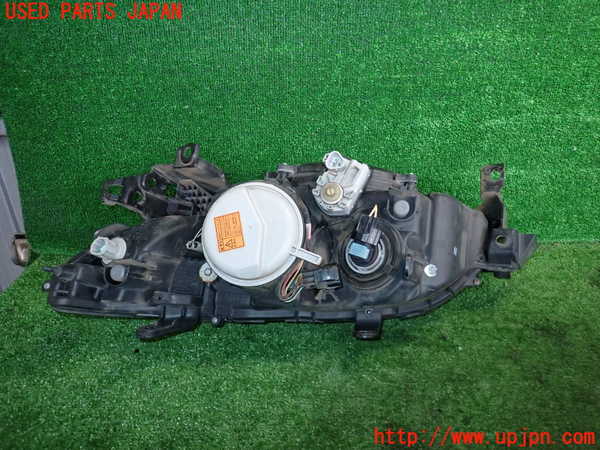2UPJ-22261130]レガシィ B4(BL5)右ヘッドライト HID 中古_m0002.jpg