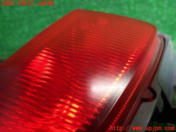 2UPJ-22261154]レガシィ B4(BL5)右リアコーナーランプ 中古_m0003.jpg