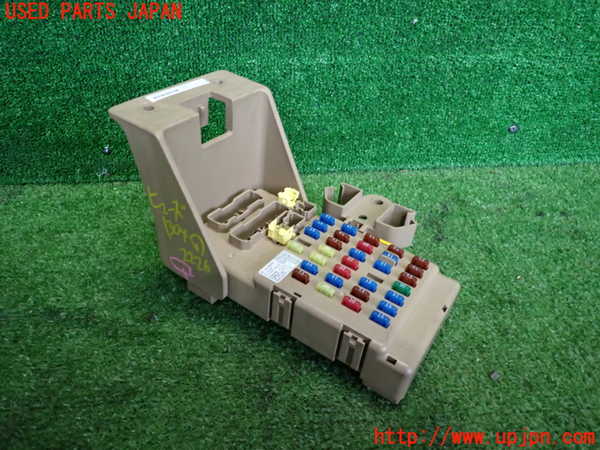 2UPJ-22266741]レガシィ B4(BL5)ヒューズボックス1 中古_m0001.jpg