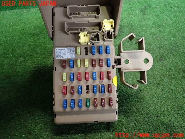 2UPJ-22266741]レガシィ B4(BL5)ヒューズボックス1 中古_m0003.jpg