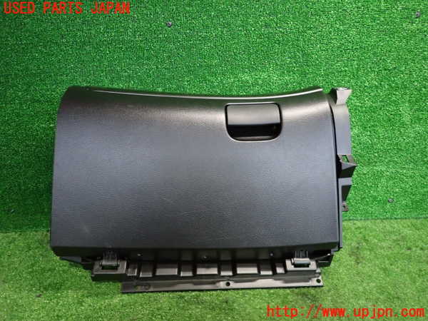 2UPJ-22267516]レガシィ B4(BL5)グローブボックス1 中古_m0001.jpg
