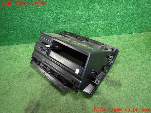 2UPJ-22267516]レガシィ B4(BL5)グローブボックス1 中古_m0003.jpg