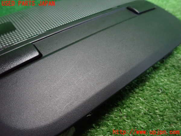 2UPJ-22266411]レガシィ B4(BL5)ルームランプ1 (真中 1列目) 中古_m0002.jpg