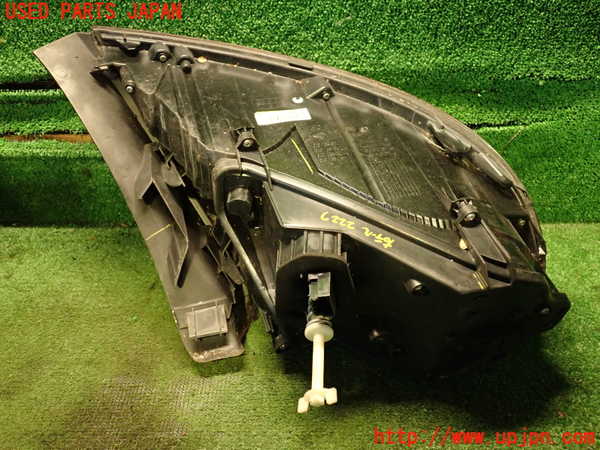 5UPJ-22271530]VW ザ･ビートル(16CBZ)右テールランプ 中古_m0003.jpg