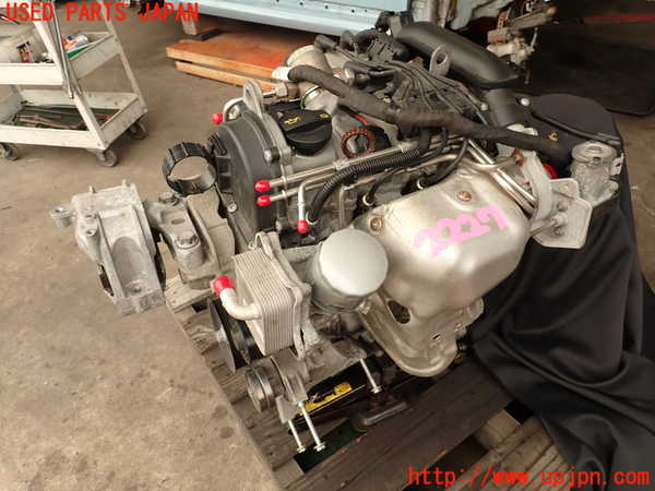 2UPJ-22272010]VW ザ･ビートル(16CBZ)エンジン CBZ 中古_m0001.jpg