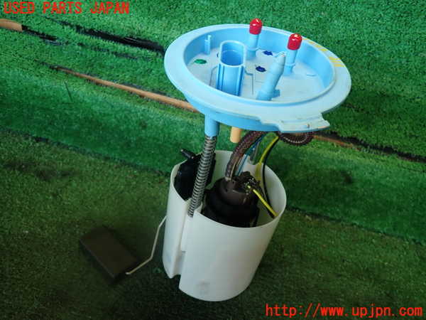 5UPJ-22272510]VW ザ･ビートル(16CBZ)燃料ポンプ 中古_m0001.jpg