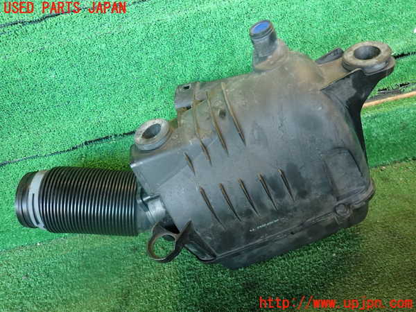 2UPJ-22272560]VW ザ･ビートル(16CBZ)エアクリーナーボックス 中古_m0003.jpg