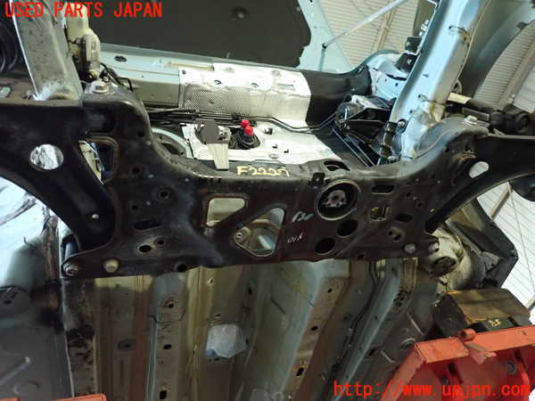 2UPJ-22275285]VW ザ･ビートル(16CBZ)フロントメンバー 中古_m0002.jpg