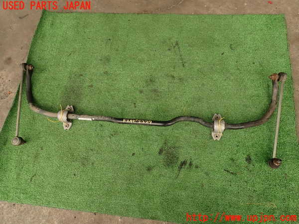 5UPJ-22275440]VW ザ･ビートル(16CBZ)フロントスタビライザー 中古_m0001.jpg