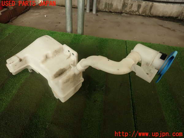 2UPJ-22276791]VW ザ･ビートル(16CBZ)ウォッシャータンク1 中古_m0002.jpg