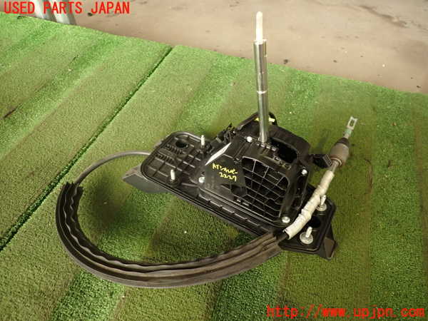 5UPJ-22277555]VW ザ･ビートル(16CBZ)ATシフトレバー 中古_m0001.jpg