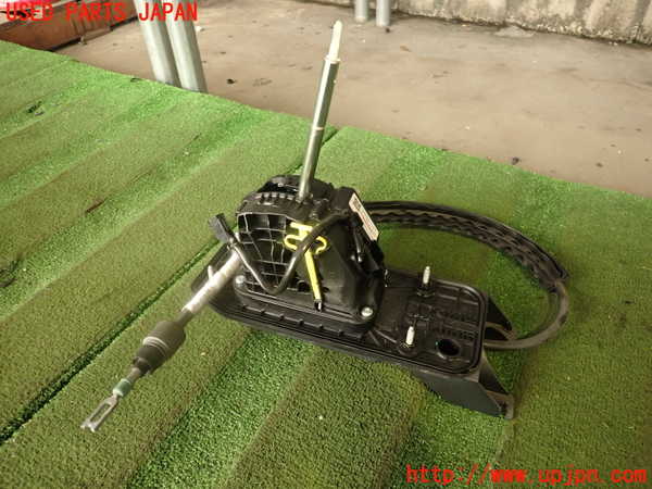 5UPJ-22277555]VW ザ･ビートル(16CBZ)ATシフトレバー 中古_m0002.jpg