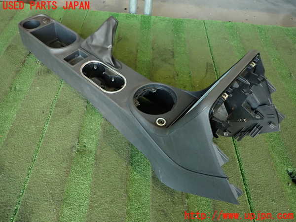 5UPJ-22277540]VW ザ･ビートル(16CBZ)センターコンソール 中古_m0004.jpg