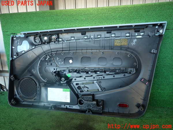 2UPJ-22271264]VW ザ･ビートル(16CBZ)左ドア内張り 中古_m0004.jpg
