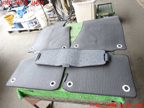 5UPJ-22287800]レクサス・GS350(GRL12)フロアマット 中古_m0004.jpg