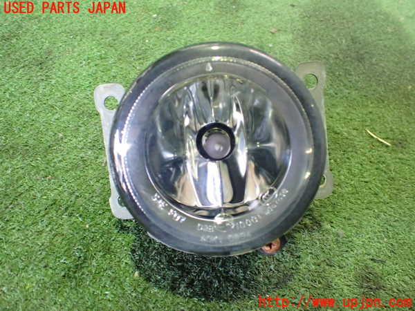 2UPJ-22291180]アウトランダーPHEV(GG2W)右フォグ 中古_m0001.jpg