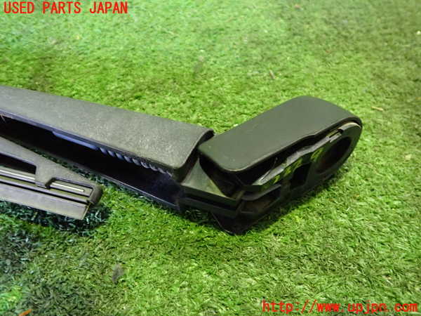 2UPJ-22291661]アウトランダーPHEV(GG2W)リアワイパーアーム1 中古_m0003.jpg