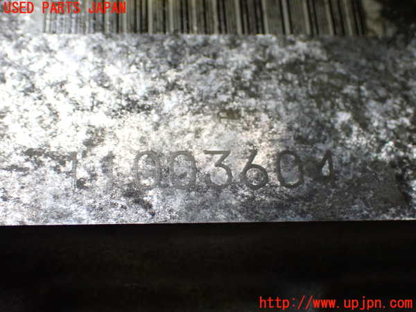 2UPJ-22293010]アウトランダーPHEV(GG2W)ミッション AT 不明 4WD 中古_m0004.jpg