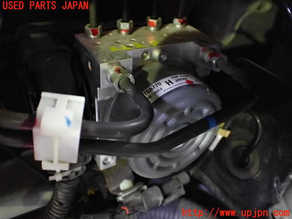 2UPJ-22294040]アウトランダーPHEV(GG2W)ABSアクチュエーター 中古_m0001.jpg
