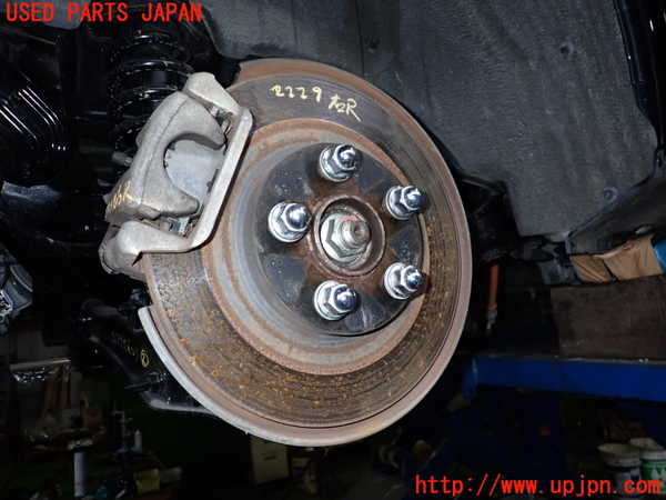 2UPJ-22294300]アウトランダーPHEV(GG2W)右リアナックルハブ 中古_m0002.jpg