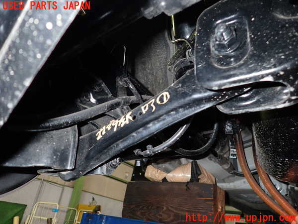 2UPJ-22295226]アウトランダーPHEV(GG2W)左リアロアアーム1 中古_m0001.jpg